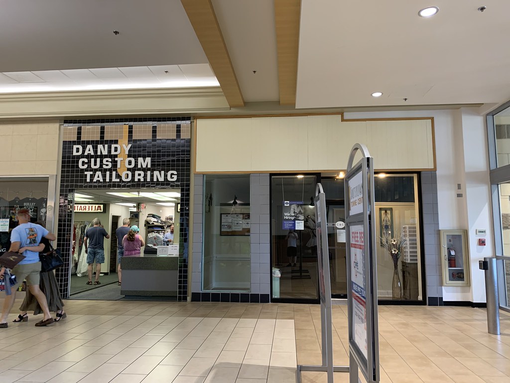 Spotsylvania Towne Centre stores a photo on Flickriver