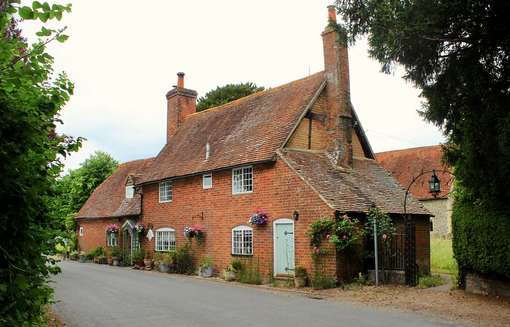 Bucklebury Village * The last photograph I uploaded showed… Flickr
