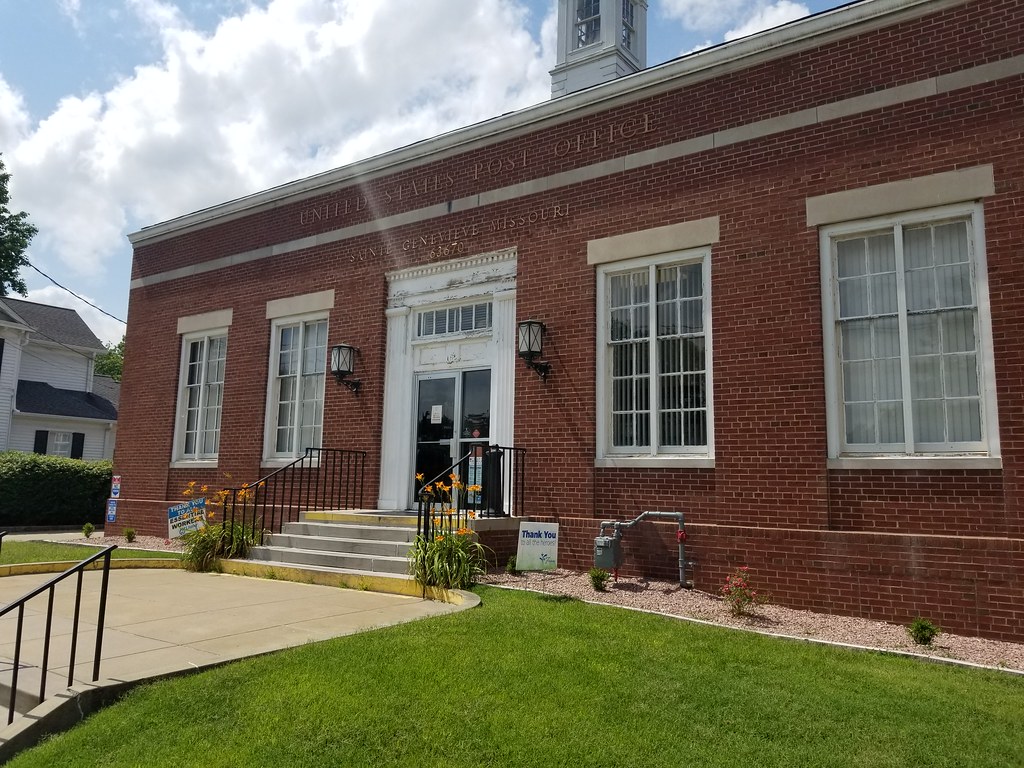 Ste. Genevieve, Missouri Post Office 63670 Summer 2020 U… Robert