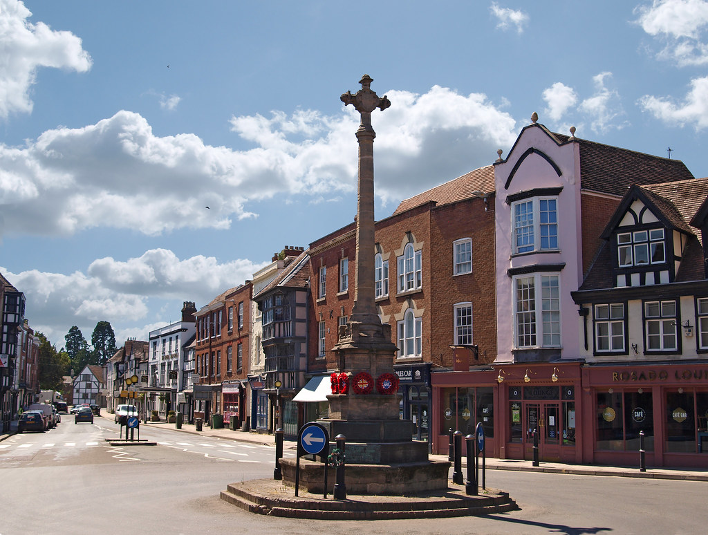 The Cross, Tewkesbury, Gloucestershire The centre of town … Flickr