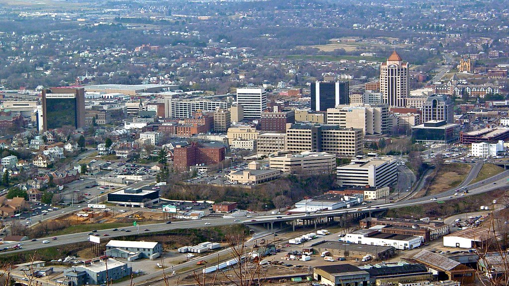 Roanoke from the star, March 2003 The city of Roanoke, Vir… Flickr