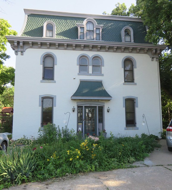A.J. Schwartz House (Salina, Kansas) a photo on Flickriver