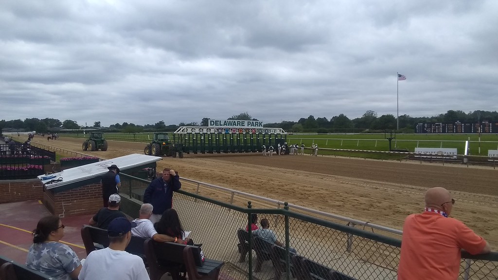 Delaware Park Racetrack View of the Main Track 14stall St… Flickr