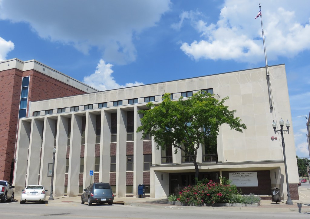 Old Lyon County Courthouse (Emporia, Kansas) This courthou… Flickr