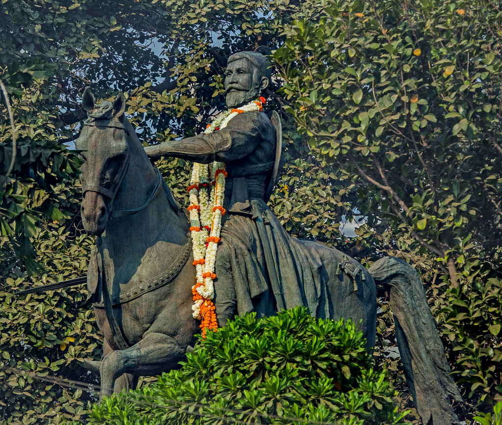 Statue of Chhatrapati Shivaji Maharaj at the "Gateway of I… Flickr