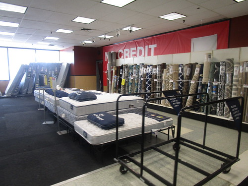 Mattresses Williamsport, PA. July 2019. … Flickr