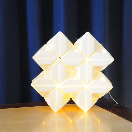 TriCubes Hashtag Lamp (2) pia miller Flickr