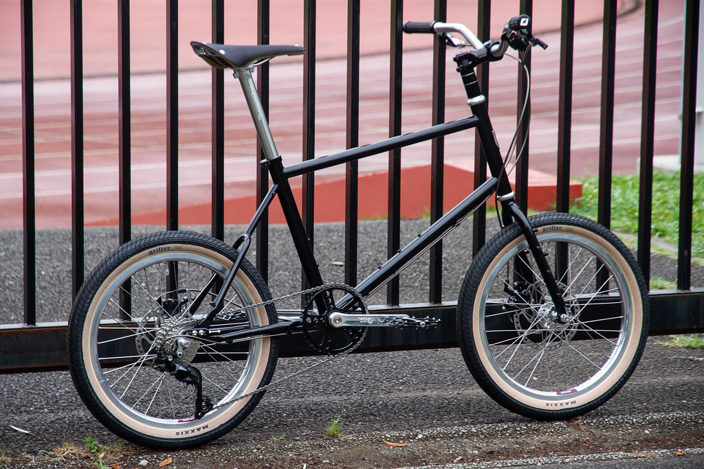 *VELO ORANGE* neutrino (L) Frame *VELO ORANGE* neutrino P… Flickr