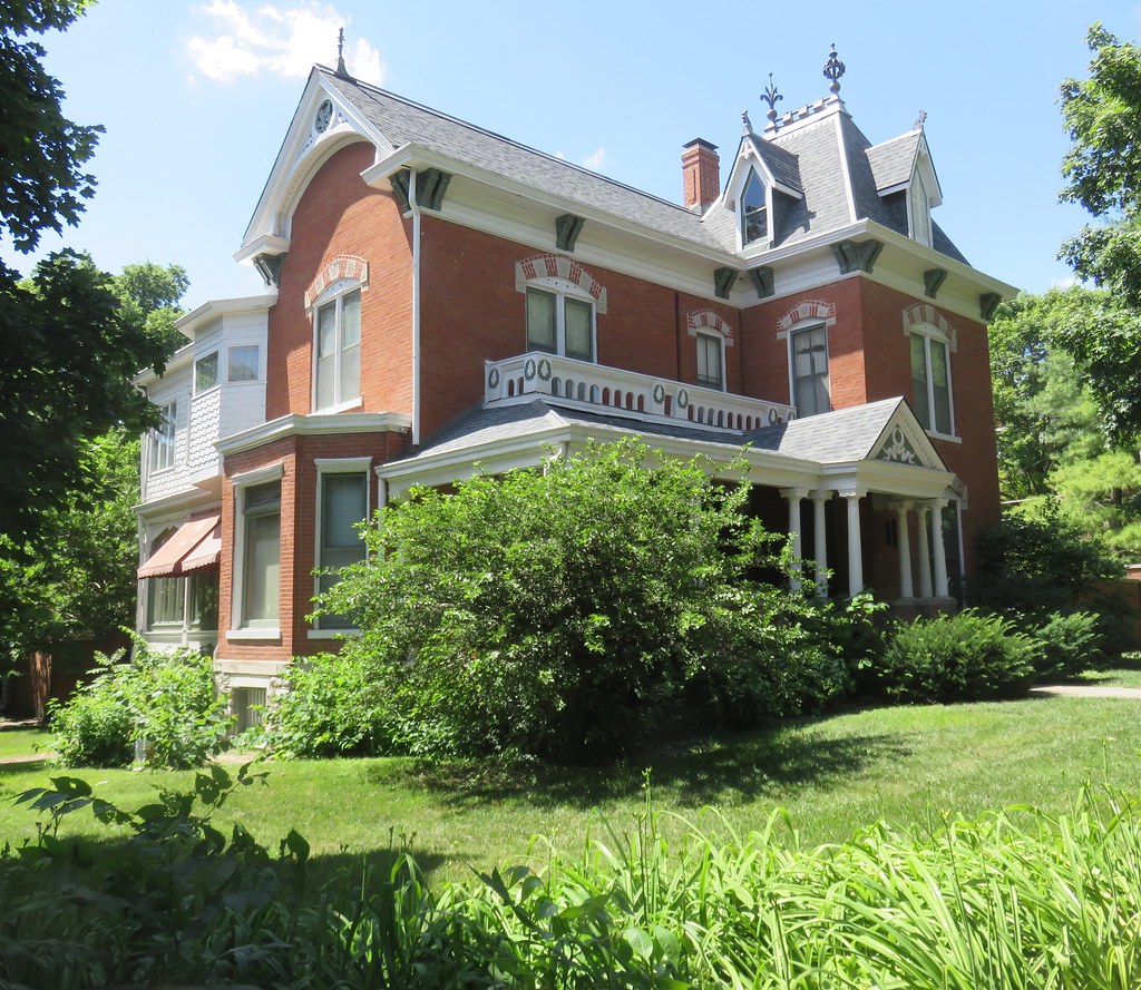 J.P. Brown House (Atchison, Kansas) Built in 187980, this… Flickr