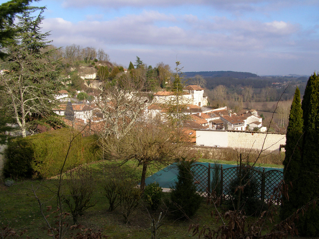 AubeterresurDronne 6 The view over the village. Flickr