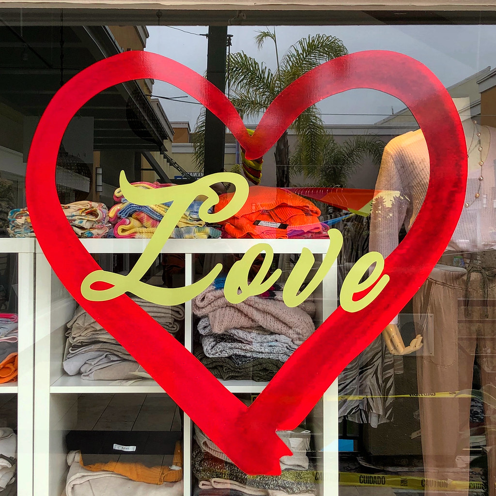 Flower Hill Promenade eantonio82 Flickr