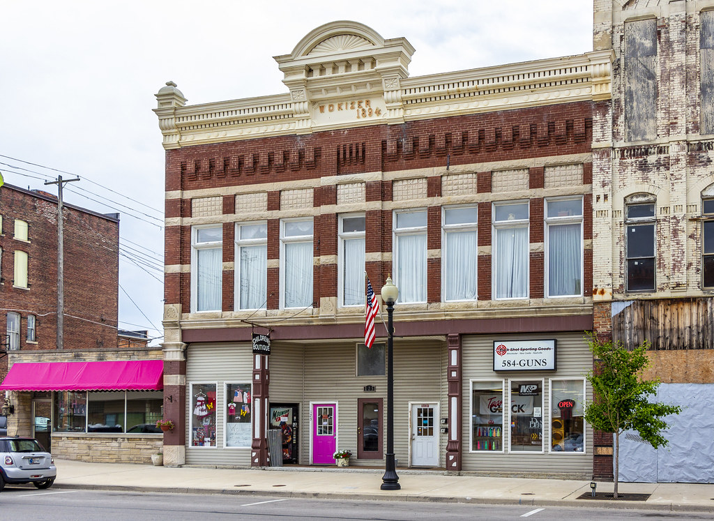 WD Kinzer Building Winchester, Indiana Brandon Bartoszek Flickr