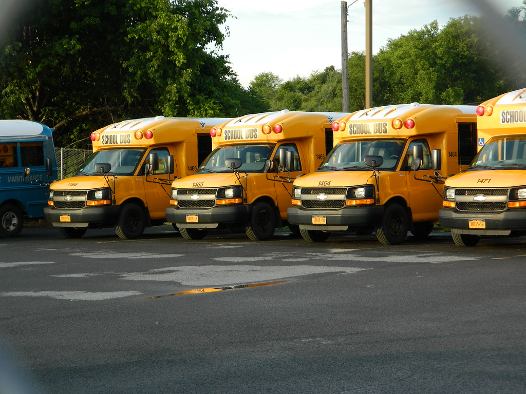 Birnie Bus Service 1466, 1465, 1464 Port Byron Central Sch… Flickr