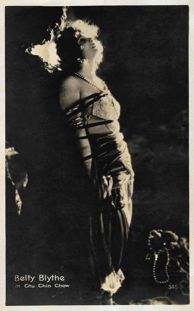 Betty Blythe in Chu Chin Chow (1923) | Italian postcard by V… | Flickr