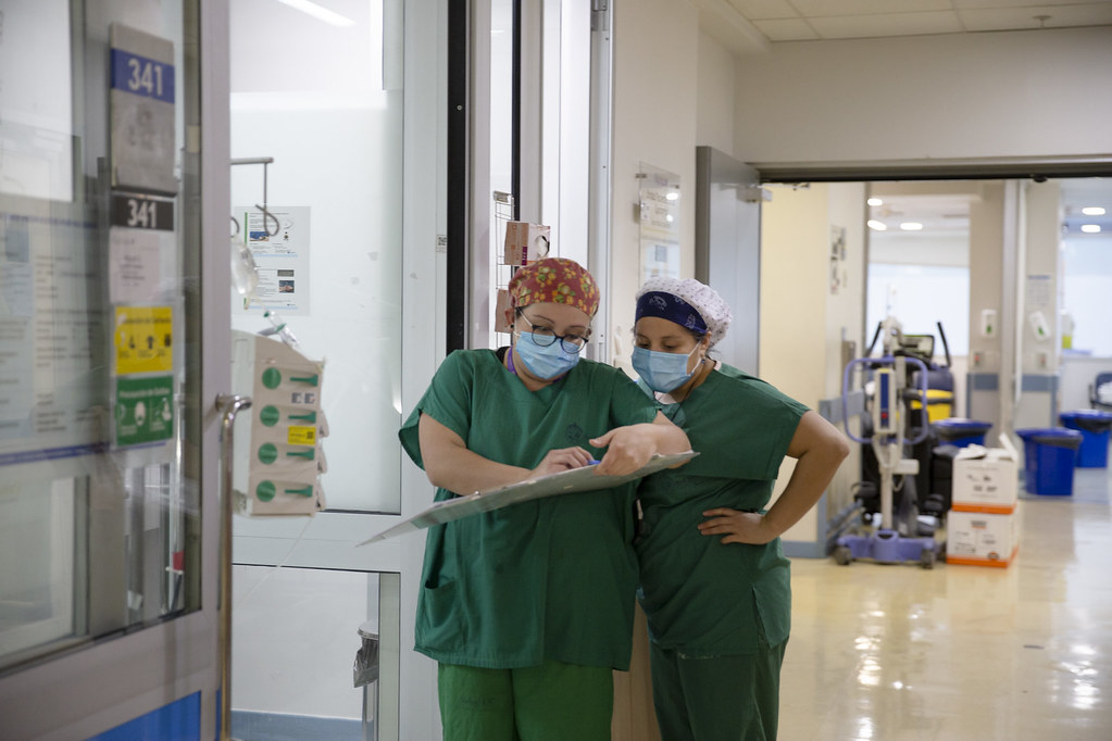 Magdalena Vera, académica de la facultad de medicina de la… Flickr
