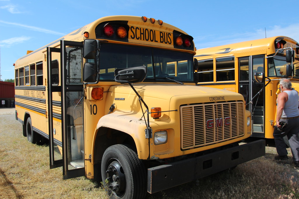 Ex. Constantine Public Schools; Bus 10 1998 BlueBird GMC C… Flickr