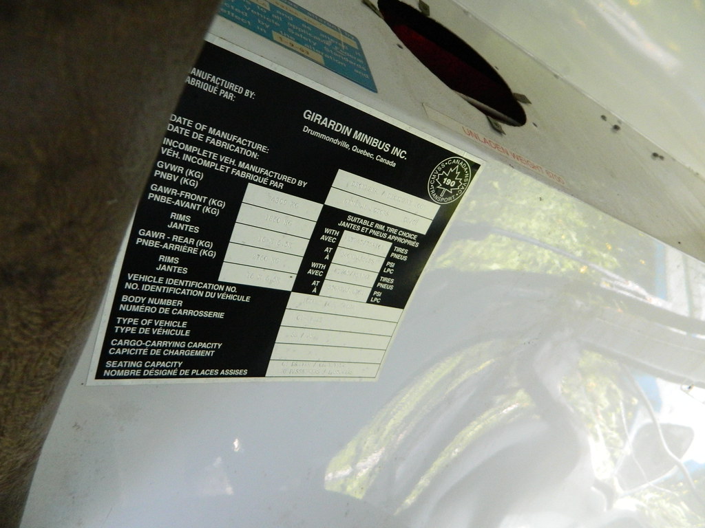 exA&E Transport 127 (3) Fulton Auto Salvage Fulton, NY Flickr