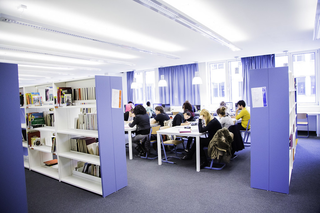 Haute Ecole Galilée (Bruxelles) a photo on Flickriver