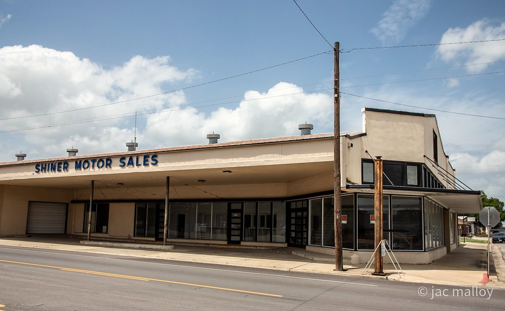 Shiner Motor Sales. SR_10 Jac Malloy Flickr