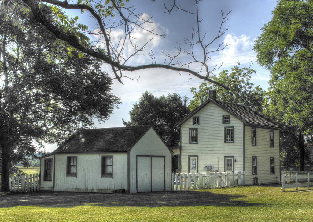 On the line of fire I really wish I had noted which farmho… Flickr