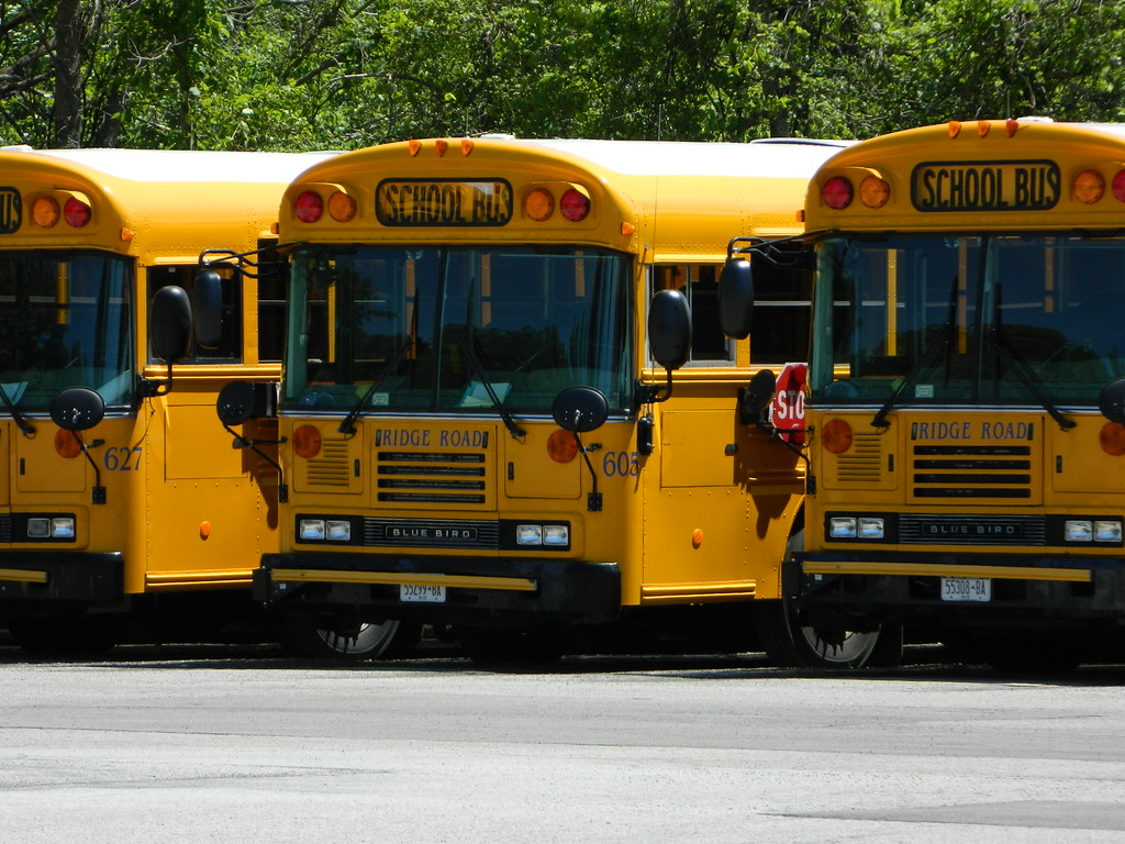 Ridge Road Express 605 Bus lot Newfane, NY Flickr