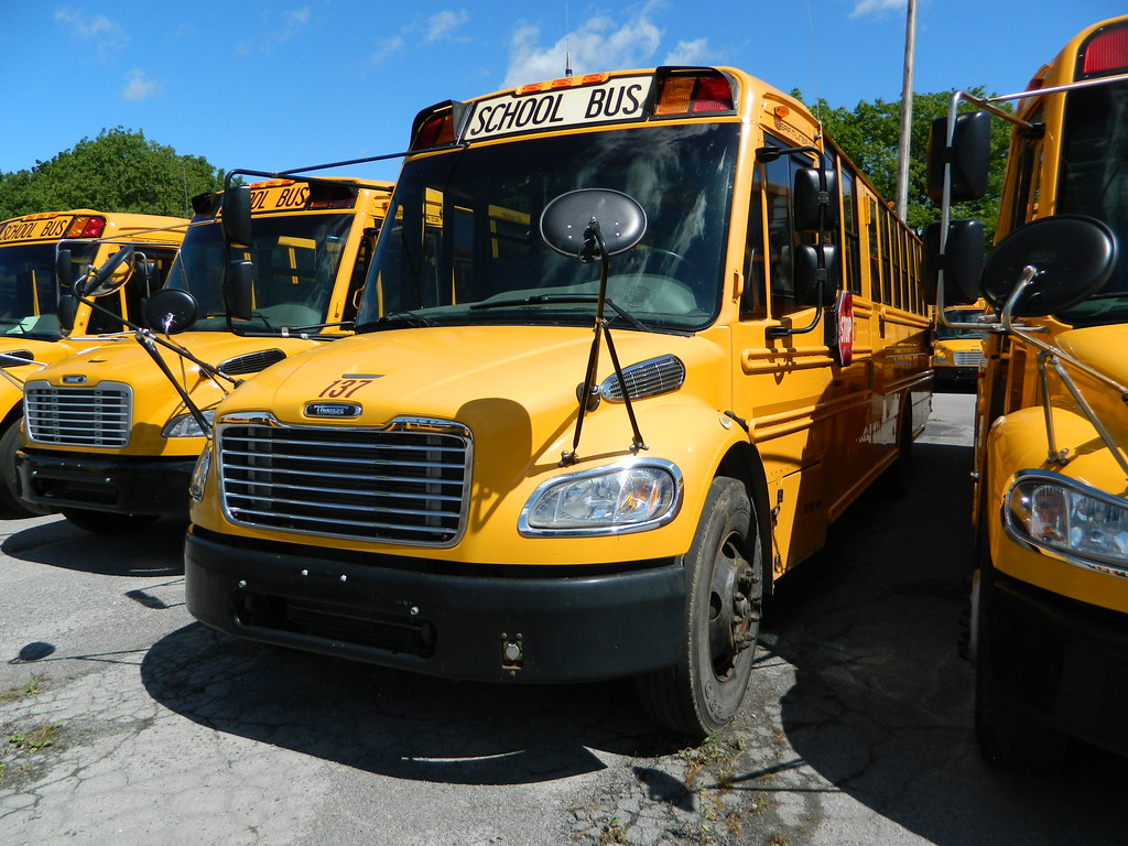 exCubaRushford Central School 137 (2) Matthews Buses A… Flickr