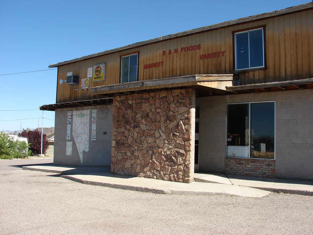 Gabbs Store Grocery store in Gabbs, Nevada. Kevin Standlee Flickr