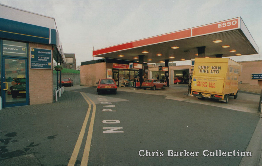 Esso Elton Garage, Bolton Road, Bury, Lancashire 25th No… Flickr
