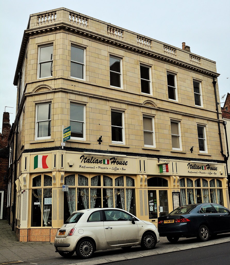 37237 47 & 48 Silver Street, in Lincoln, Lincolnshire. Bui… Flickr