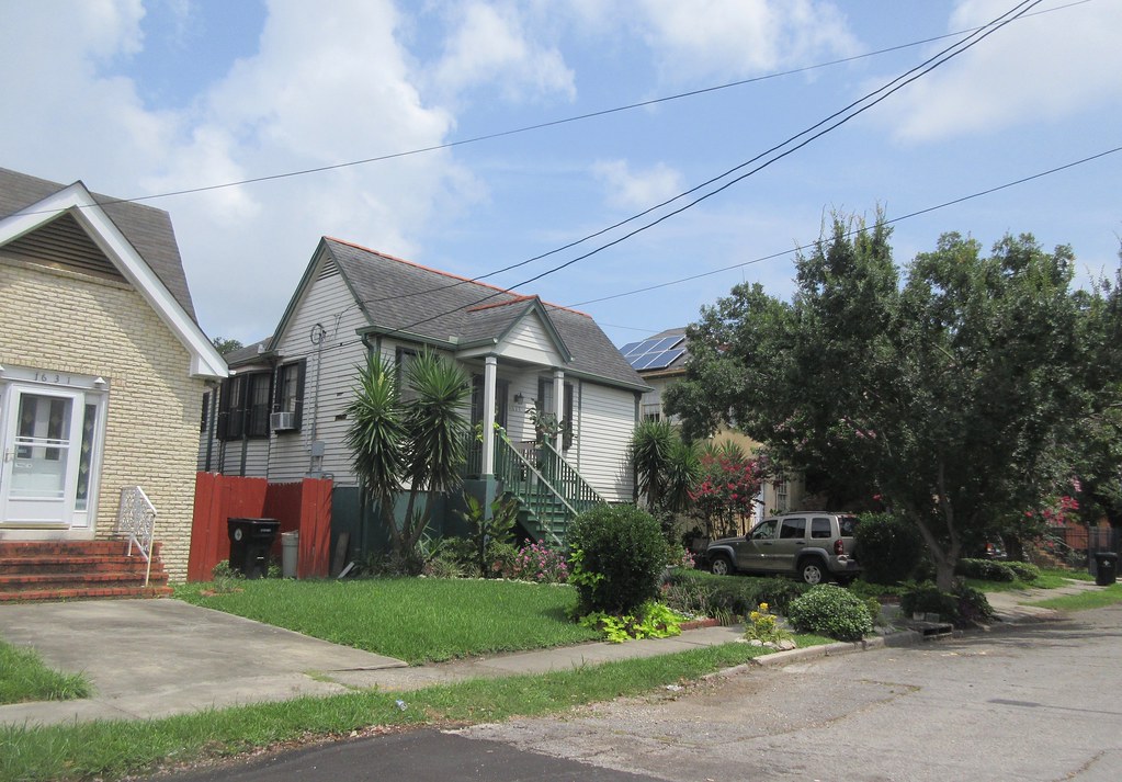 Broadmoor, New Orleans Infrogmation of New Orleans Flickr