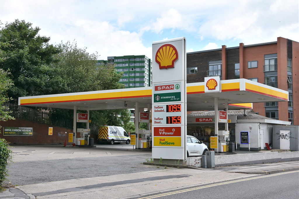 Shell, Ecclesall Road Sheffield South Yorkshire 2020. Flickr