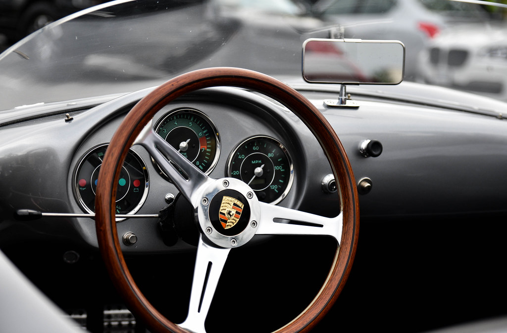 Cars and Coffee DC Cars and Coffee car guys from Washing… Flickr