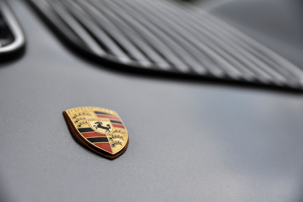 Cars and Coffee DC Cars and Coffee car guys from Washing… Flickr