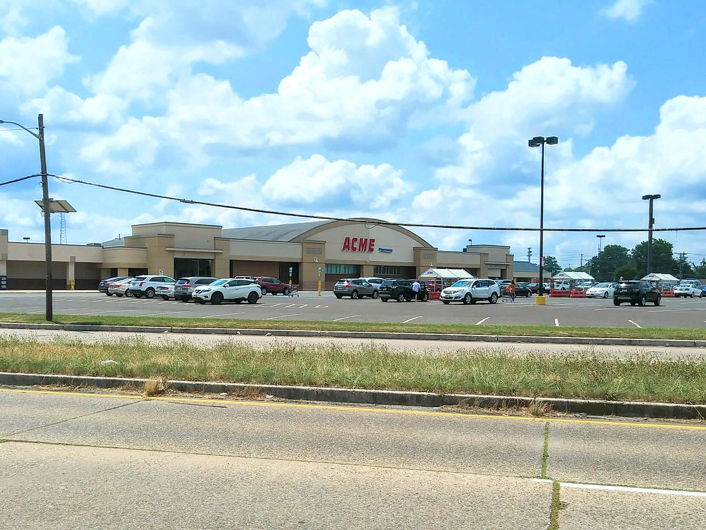 Acme Market Audubon NJ Originally a Penn Fruit market whic… Flickr