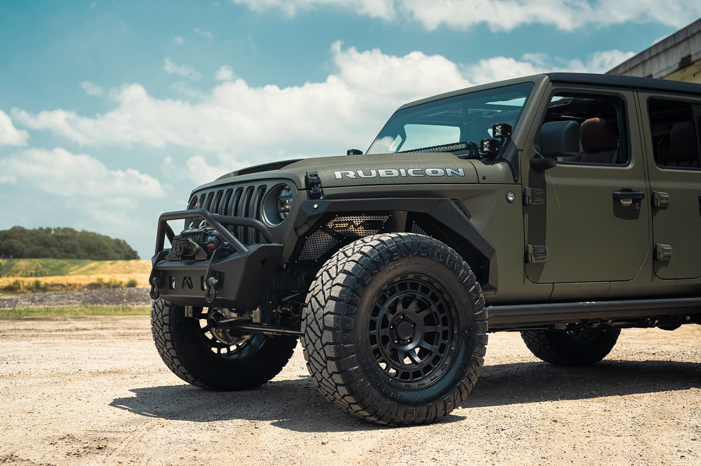 jeepwranglerrubiconjluwheelsblackrhinochamberrims… Flickr