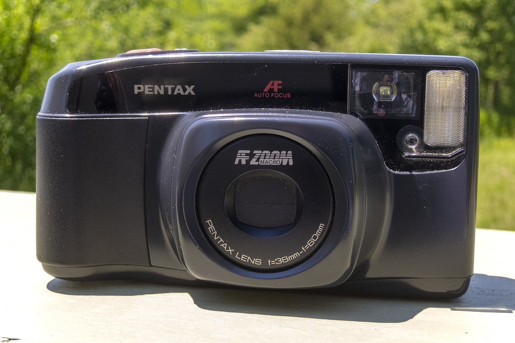 Pentax IQZoom 60 - Down the Road