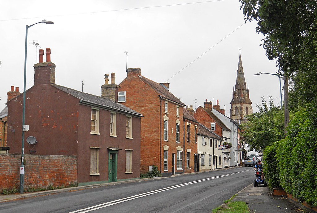 SouthamBanbury Road Saxon Sky Flickr