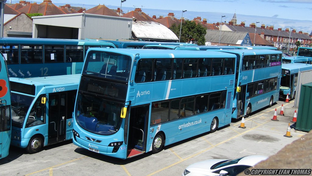 4490 joins with Rhyl Here now with Arriva Buses Wales, Rhy… Flickr