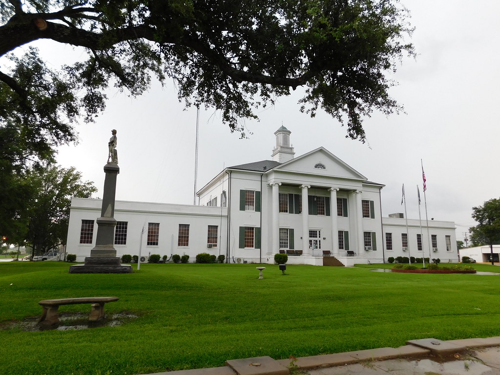 Madison Parish Courthouse Tallulah, Louisiana The two stor… Flickr