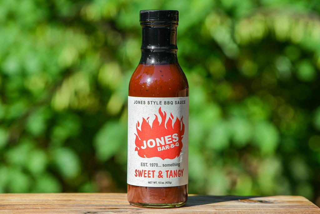 Jones BarBQ Sweet & Tangy Sauce Review The Meatwave