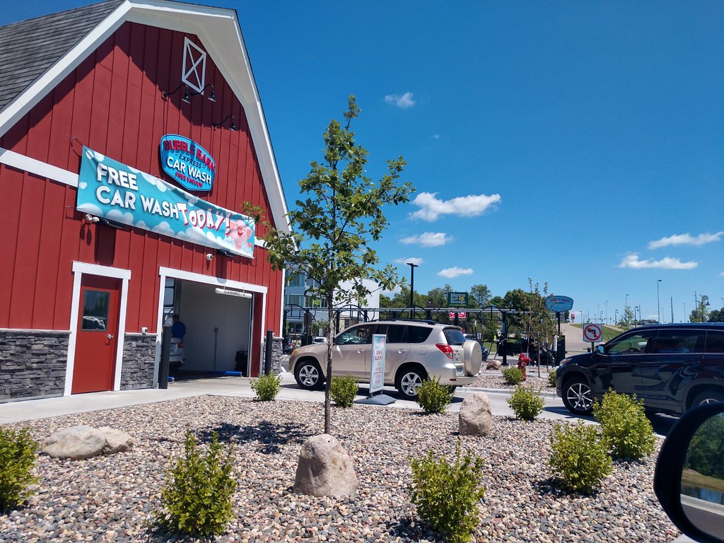 Bubble Barn w cars 07/10/2020 Ribbon Cutting Burnsville Chamber Of