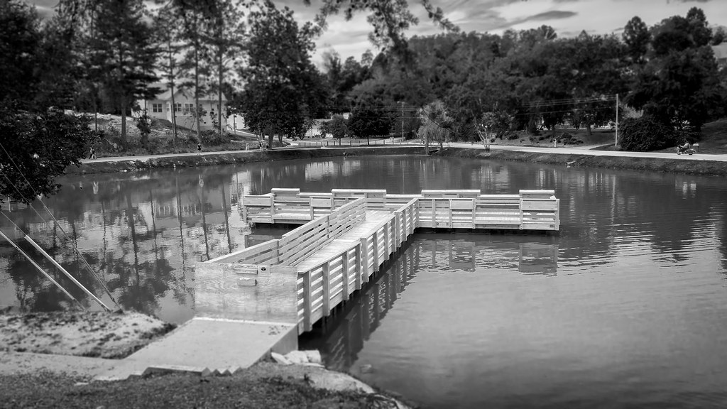 Lake Louise Park (Weaverville, North Carolina) Weaverville… Flickr