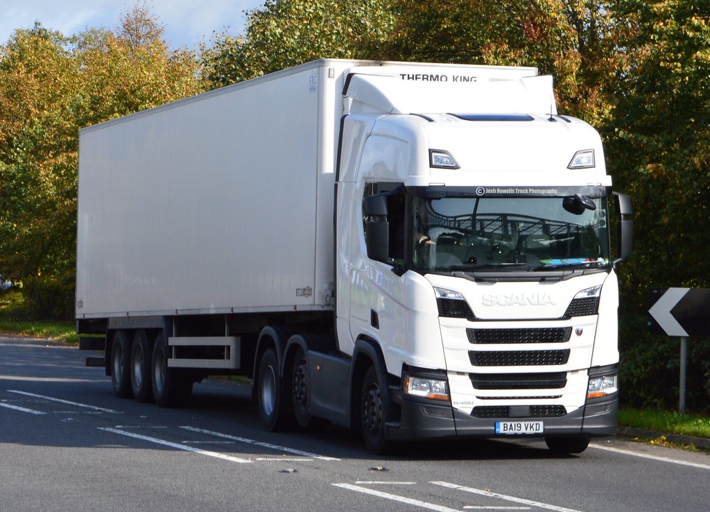 Brian Thomas Transport BA19 VKD At Welshpool Joshhowells27 Flickr