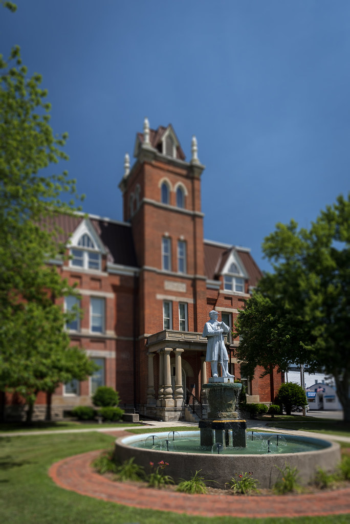Ashtabula County Courthouse (Old) Jefferson, Ohio David Dingwell