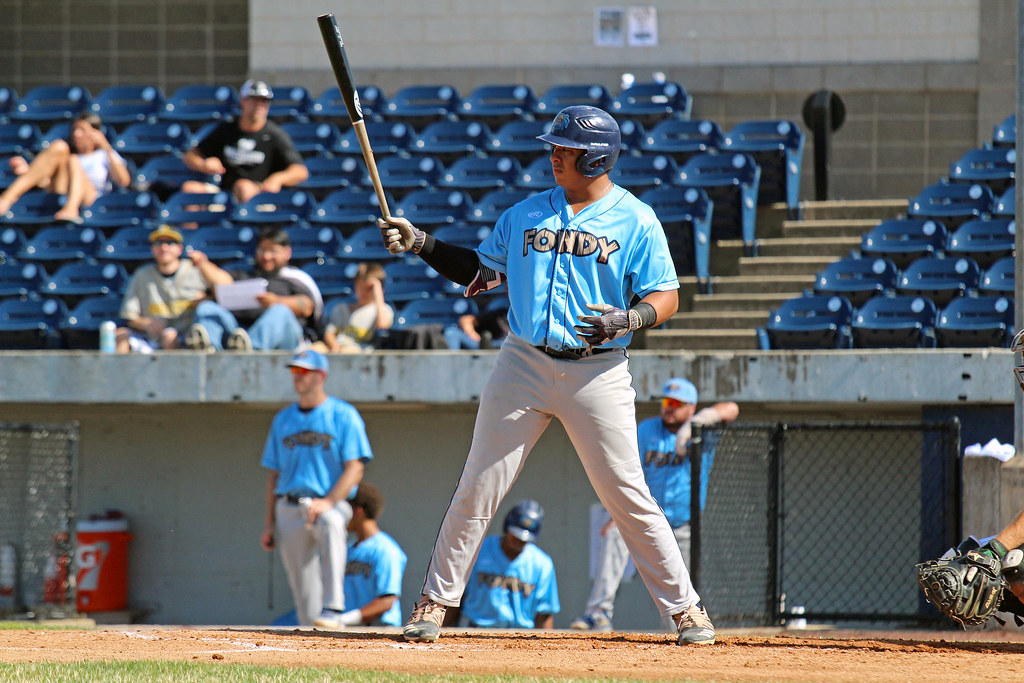 COLLEGE BASEBALL Rockford Rivets vs Fond du Lac Dock Spiders (July 16