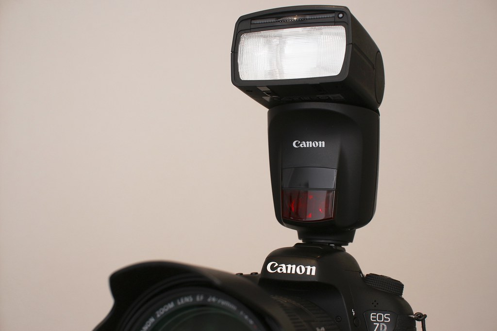 Canon SPEEDLITE 470EXAI. Canon SPEEDLITE 470EXAI. amzn.t… Flickr
