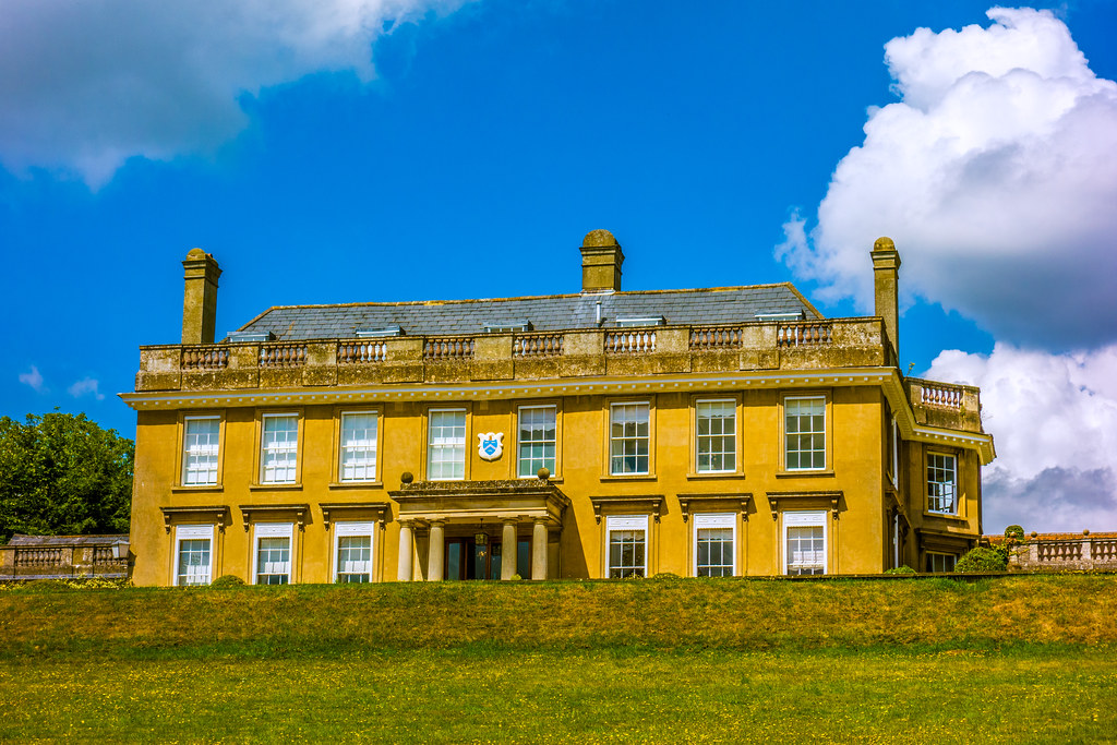 Douce’s Manor West Malling WEST MALLING TQ6757 ST LEONARD'… Flickr