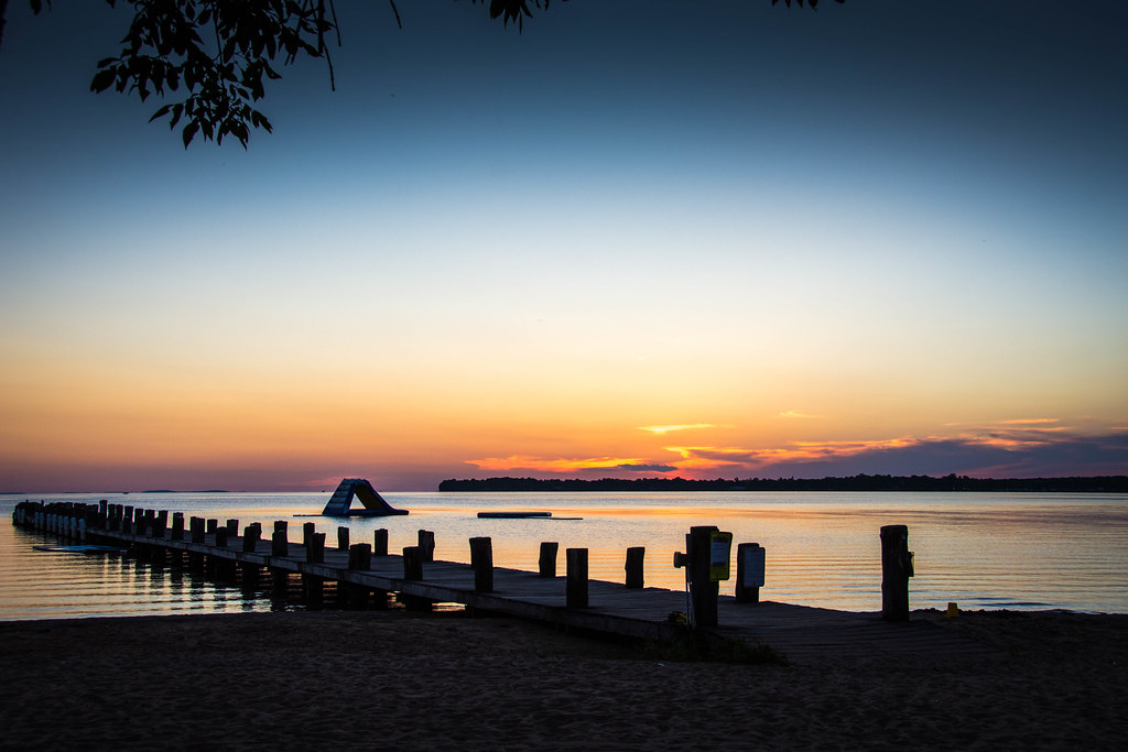 Sunset at Appledorn's lilnjn Flickr