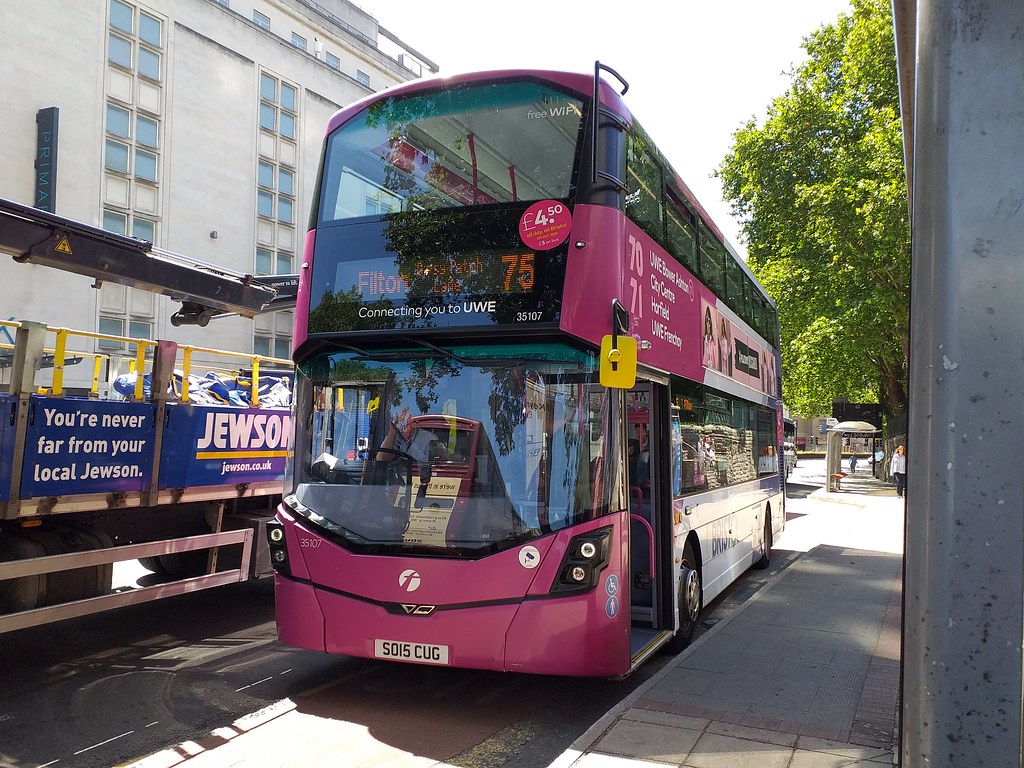 SO15 CUG Here we see 70/71 branded (UWE Bower Ashton (71) … Flickr