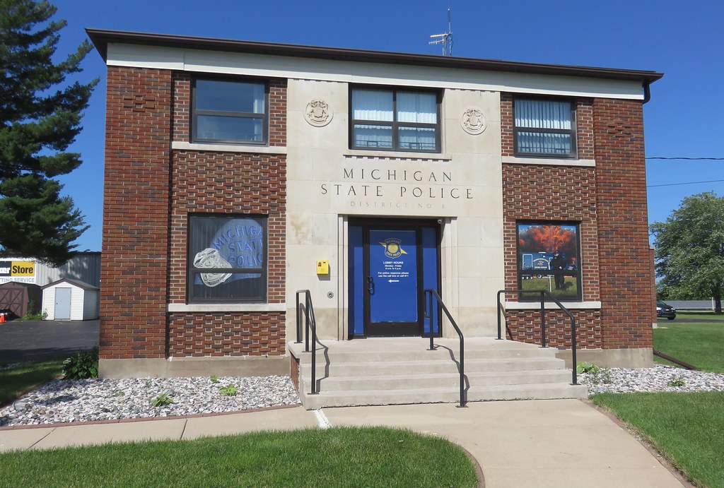 Michigan State Police District No. 8 Post (Iron Mountain, … Flickr